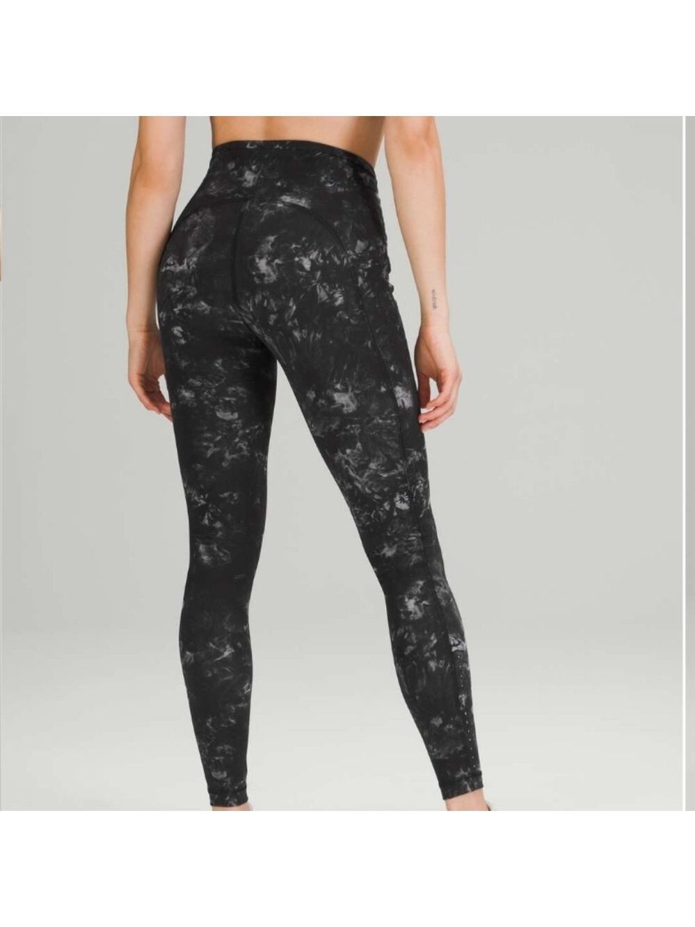 Lululemon Swift Speed High Rise Tight Size 4 Tall